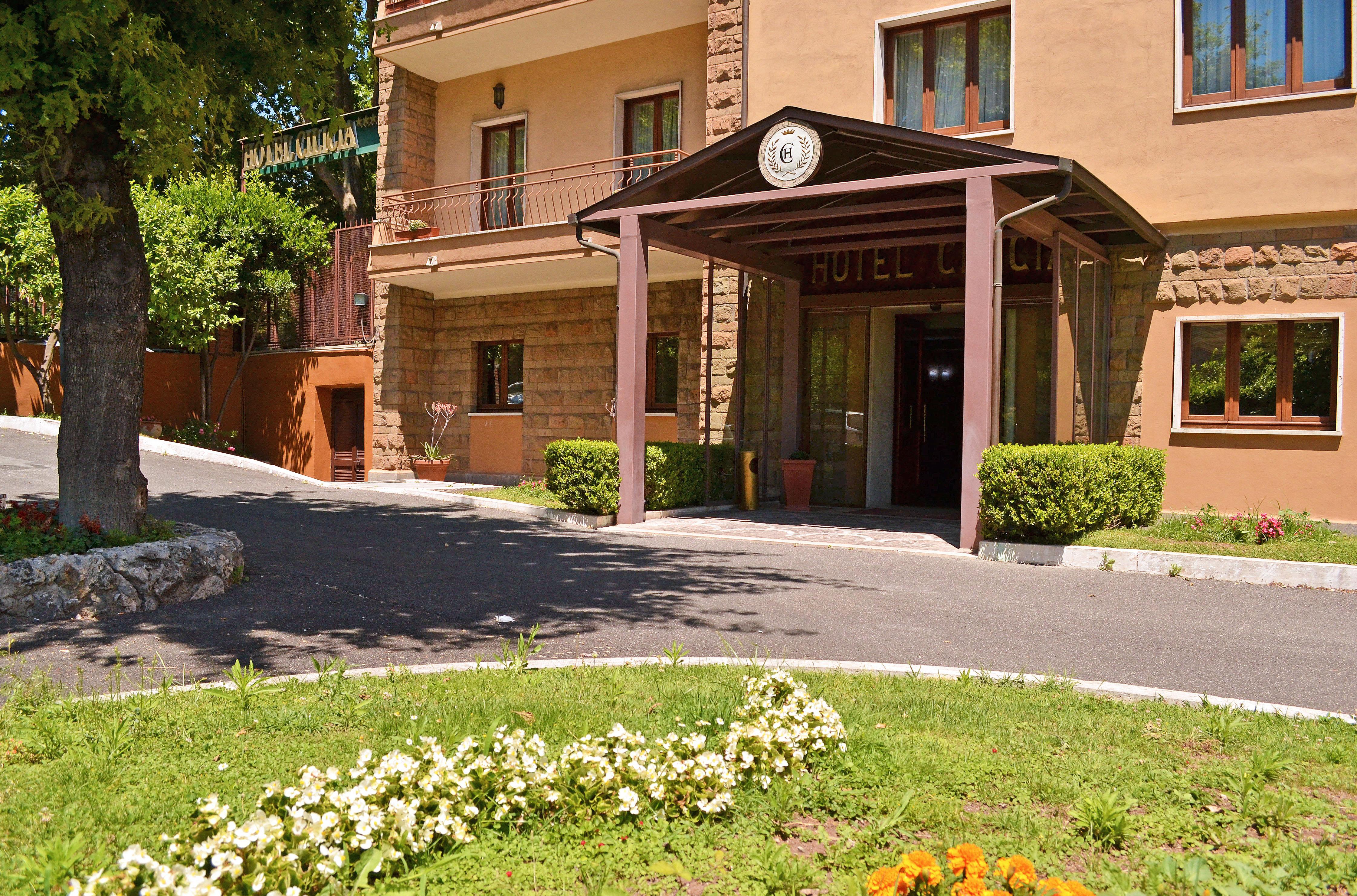 Hotel Cilicia Рим Екстериор снимка