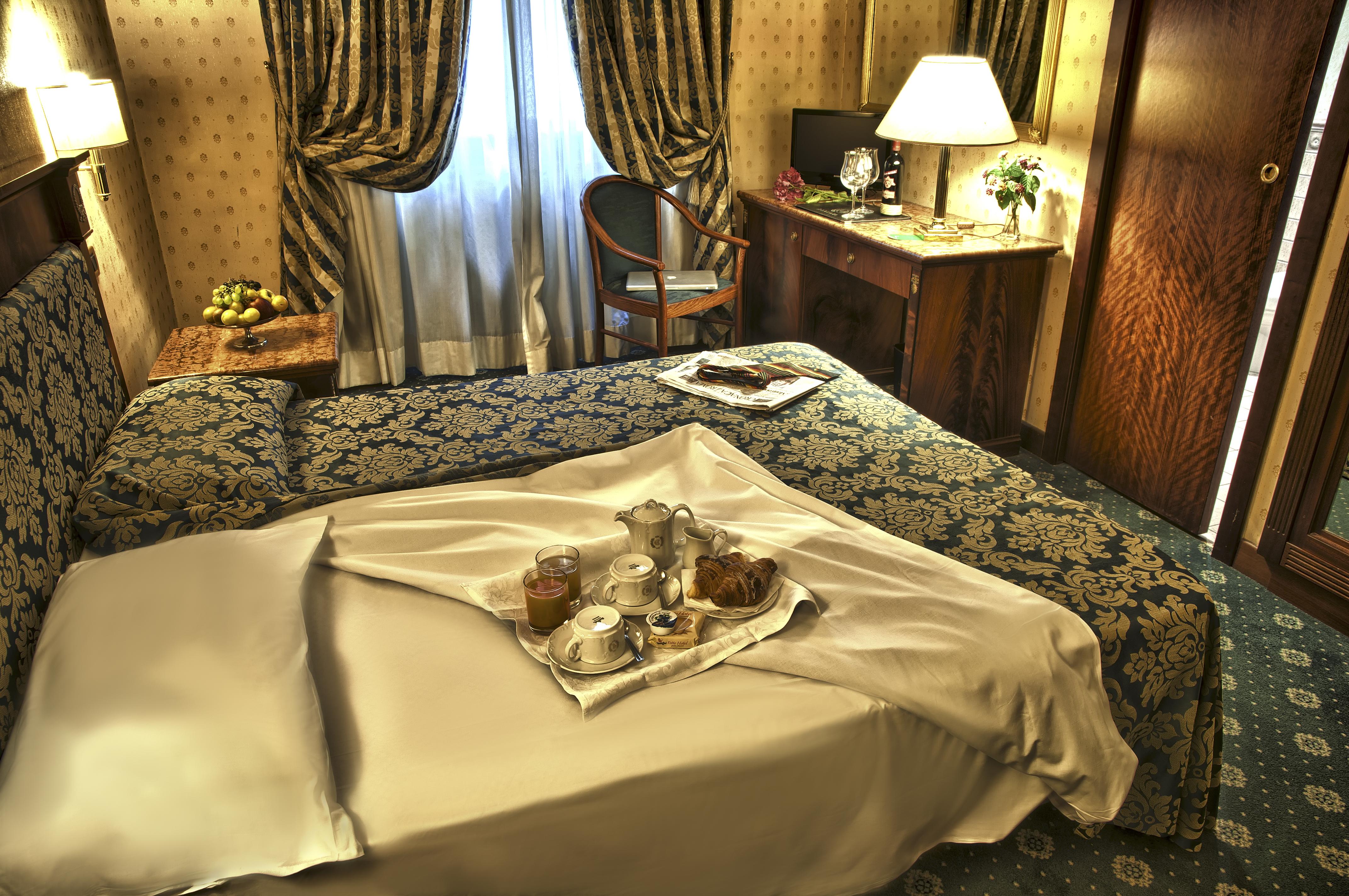 Hotel Cilicia Рим Екстериор снимка
