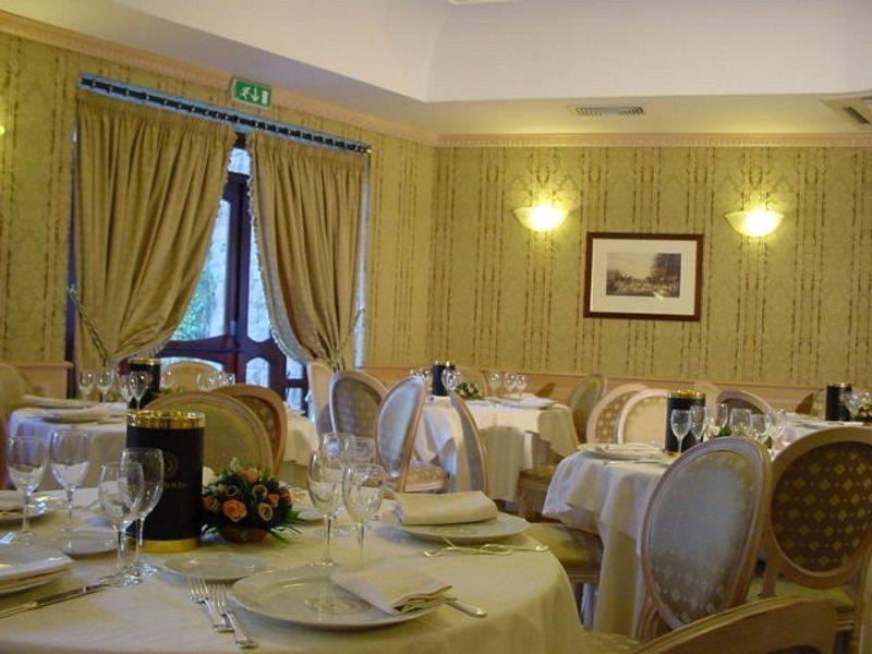 Hotel Cilicia Рим Ресторант снимка
